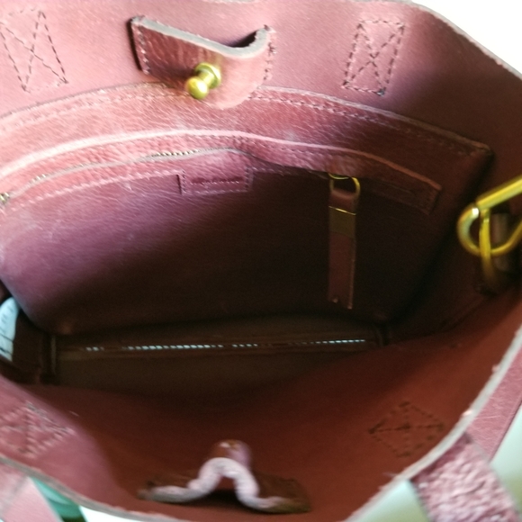 Madewell Small Transport Crossbody Bag - Picture 4 of 6